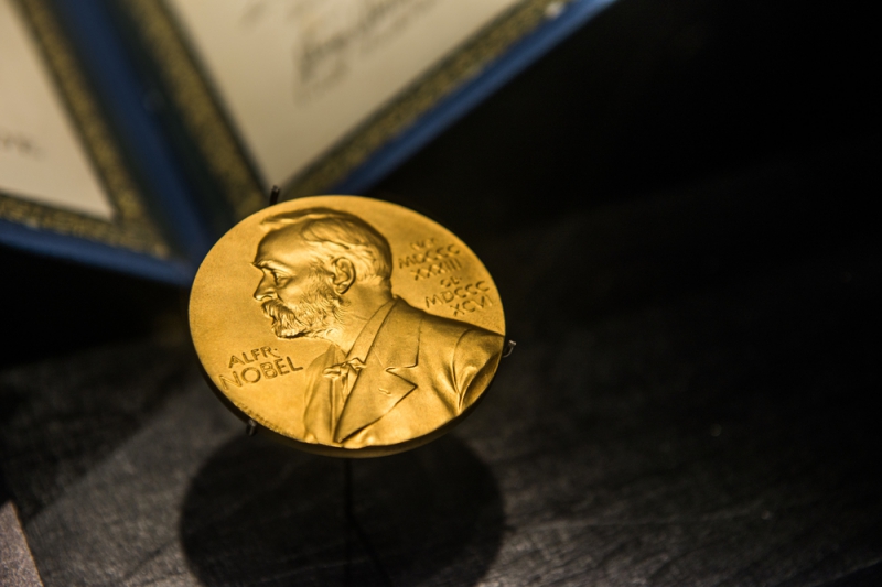Названы имена лауреатов Нобелевской премии по физике — 2020
