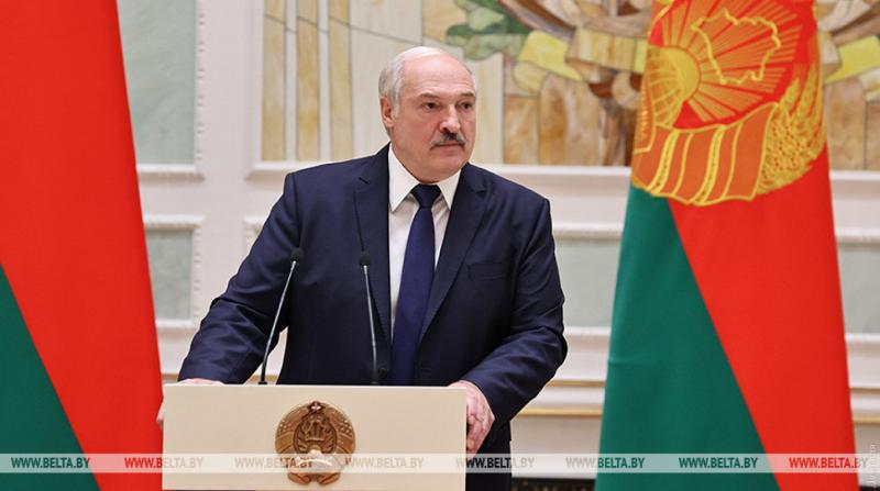 Лукашенко призвал калечить демонстрантов в их квартирах