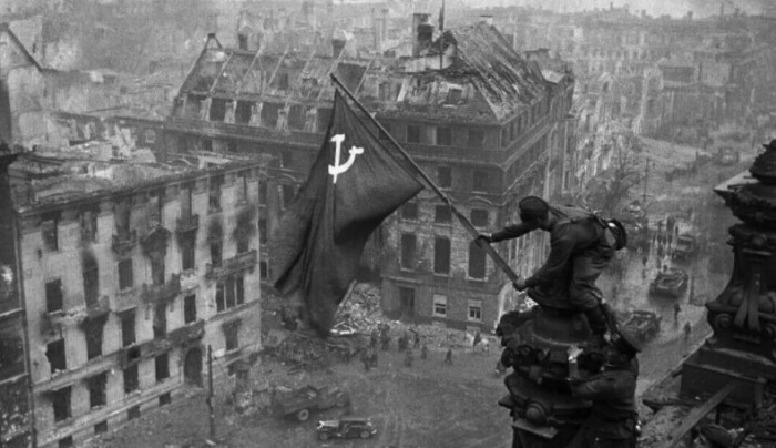 Как брали Берлин, и Почему советская армия не пугала, а удивляла немцев