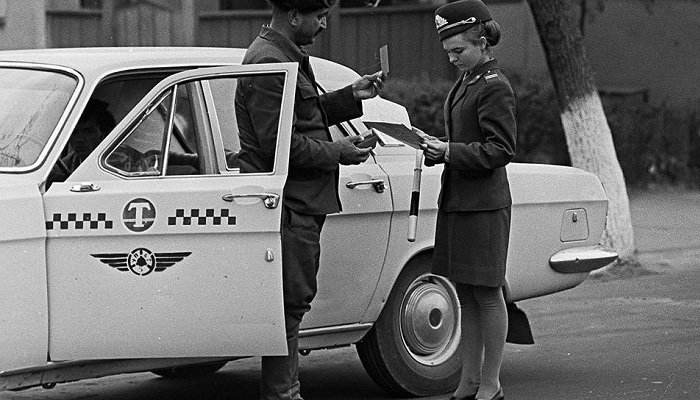 Как в СССР появились такси и что с ними стало