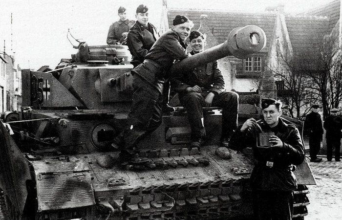 Почему немецкие танкисты времен Второй мировой не носили шлемофоны