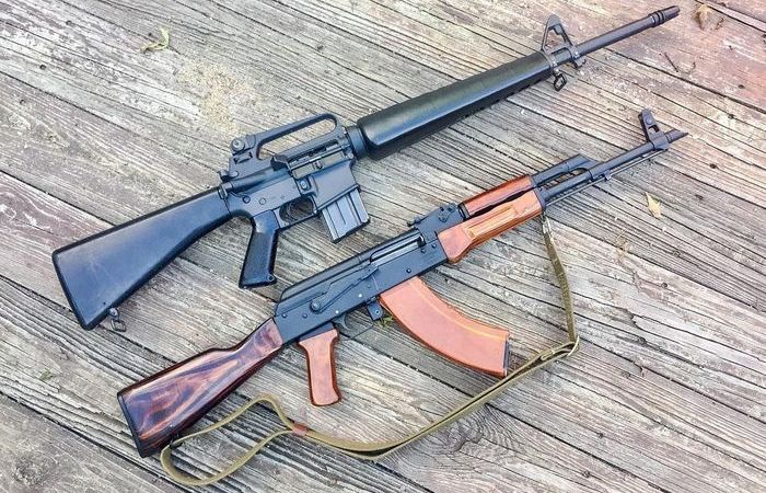 Почему в СССР автоматическая винтовка появилась в 1949, а в США только в 1964 году