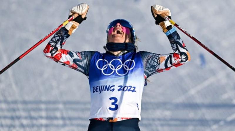 Первое золото зимней Олимпиады-2022 завоевала норвежка