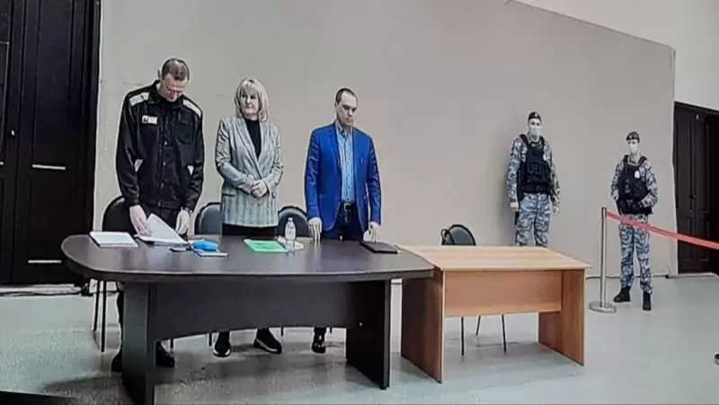 Навального приговорили к девяти годам колонии строгого режима по делам о мошенничестве и оскорблении суда