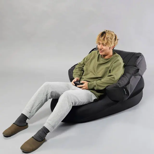 Новая японская разработка: многофункциональная подушка для геймеров