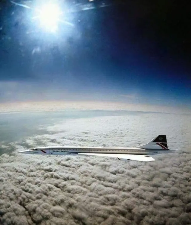 Единственная когда-либо сделанная фотография Concord, летящего со скоростью 2 Маха (2400 км/час)