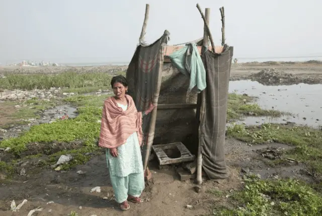 Нет туалета – не имеешь права жениться в Индии