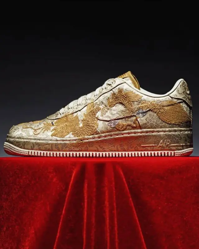 Nike показали обувь, которую посвятили китайскому Новому году