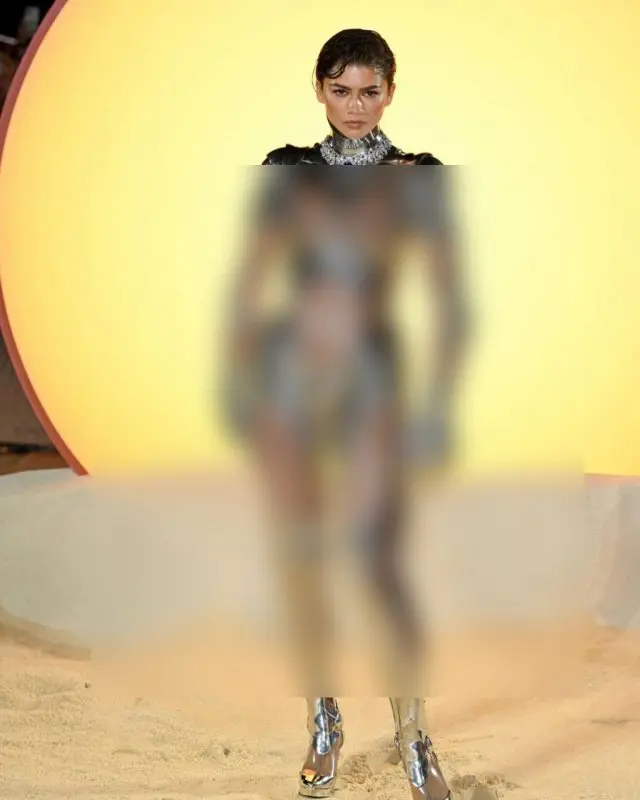 Зендея показала голое платье на премьере второй части фильма "Дюна"