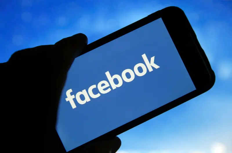 В работе соцсетей «Фейсбук» и «Инстаграм» произошел масштабный сбой
