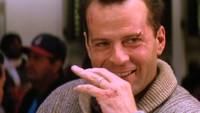 25 лучших боевиков 90-х: фильмы, которые мы смотрели на видеокассетах