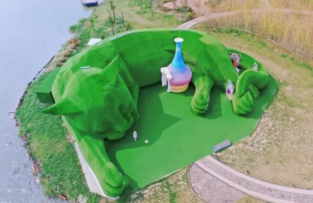 В Китае открыли настоящий «остров толстых котов»