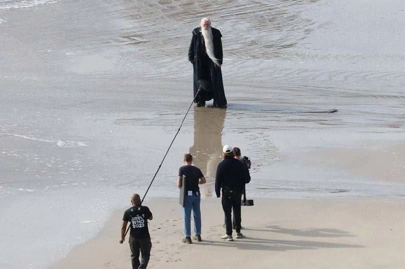 Появились фото нового Дамблдора в исполнении Джона Литгоу в «Гарри Поттере» от HBO