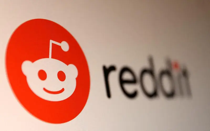 Соцсеть Reddit подала в суд на Австралию