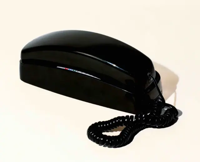 Проводной телефон нового поколения
