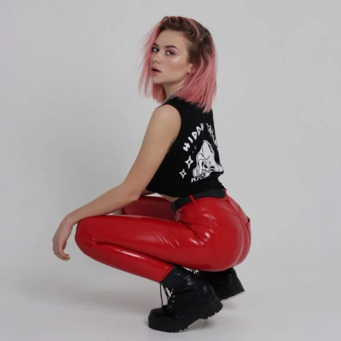 Эффектные девчули воскресенья 01.03.2026