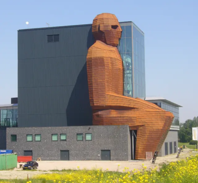 В Нидерландах можно «уменьшиться» и пройтись по человеческому телу: уникальный музей CORPUS