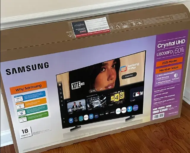 Дуа Липа требует от Samsung $15 млн за незаконное использование ее фото