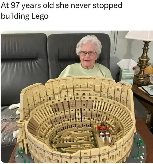 «LEGO-бабуля» против деменции: как собрать «Титаник» и не потерять рассудок в 97 лет