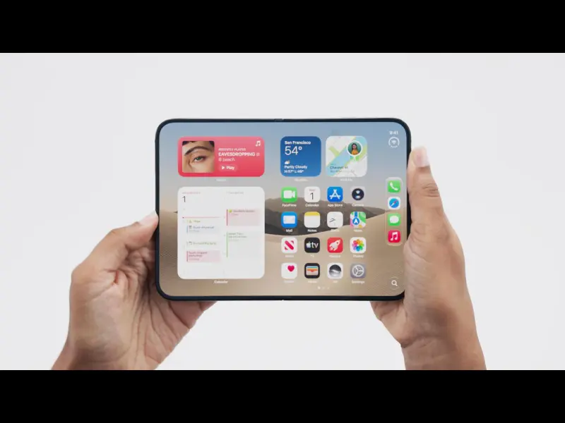 Apple презентовала новинку - iPhone Duo